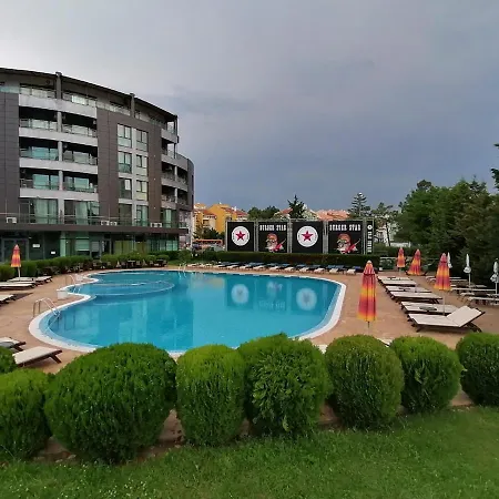 Sunny Plaza Apartamento