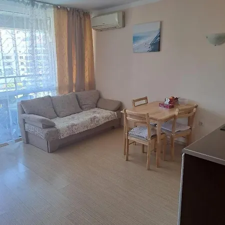 Sunny Plaza * 阳光海滩