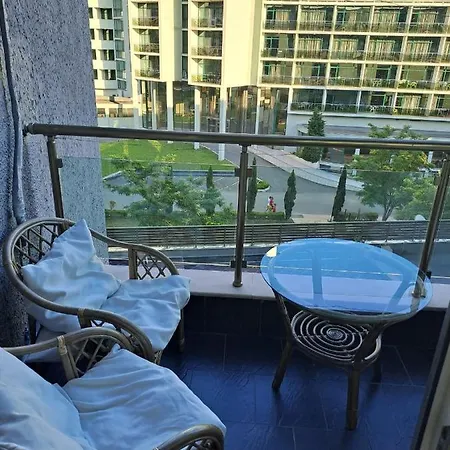 Sunny Plaza 阳光海滩