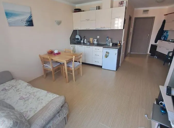 Sunny Plaza Apartman