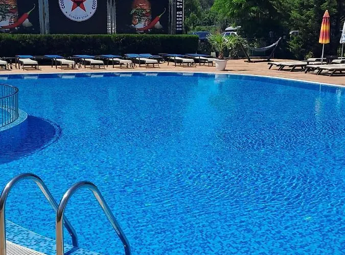 Апартамент Sunny Plaza *