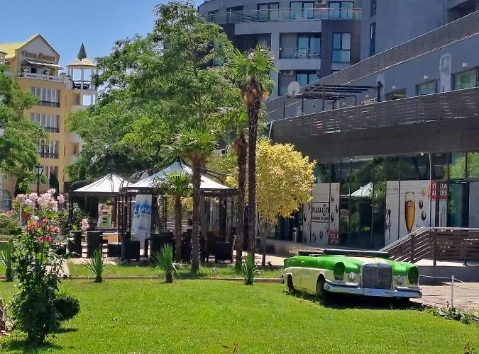 Апартамент Sunny Plaza Слънчев бряг