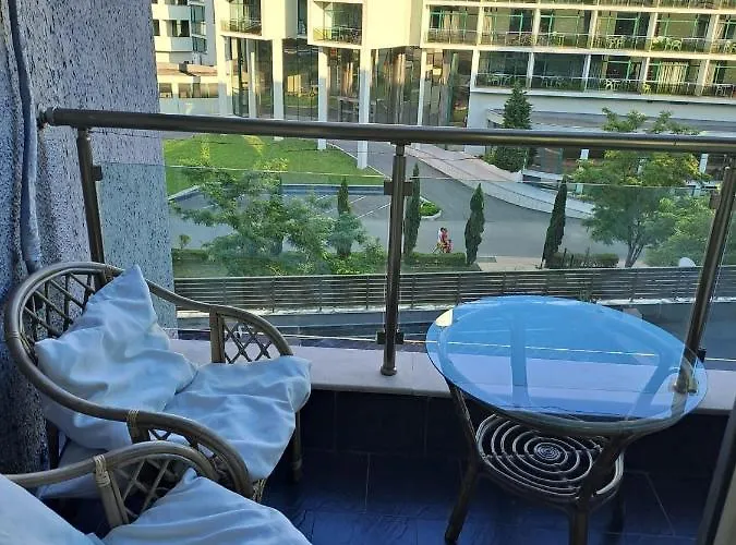 Sunny Plaza Слънчев бряг