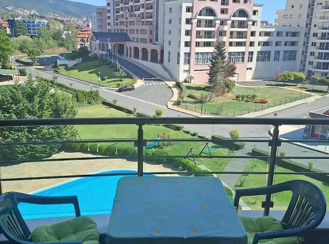 Sunny Plaza * Słoneczny Brzeg