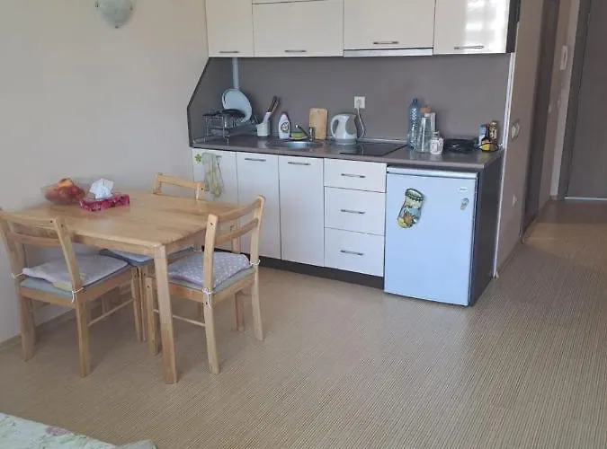 Sunny Plaza Apartament *