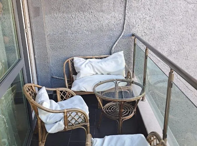 Sunny Plaza Apartament *